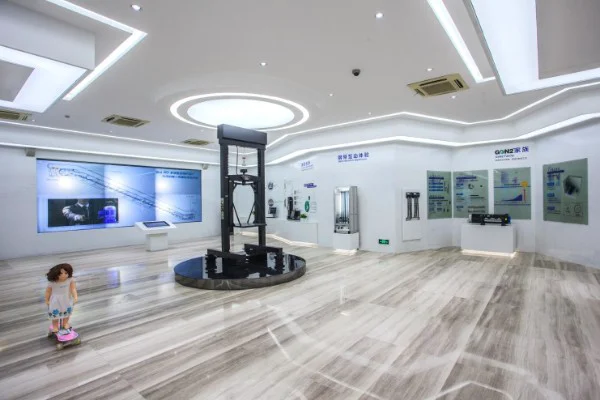 如何提供符合我公司品牌形象的展厅装修设计方案